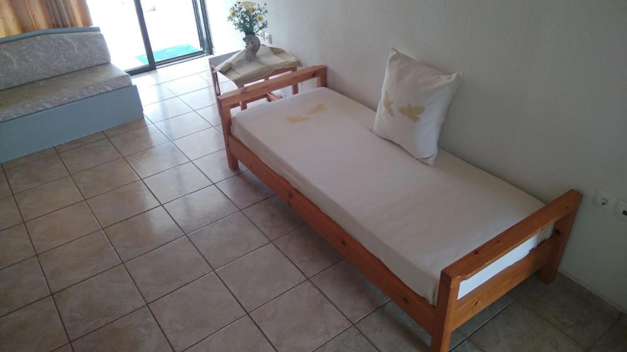 Villas Irene 5 Family Apartments Kokkini Hani Екстер'єр фото