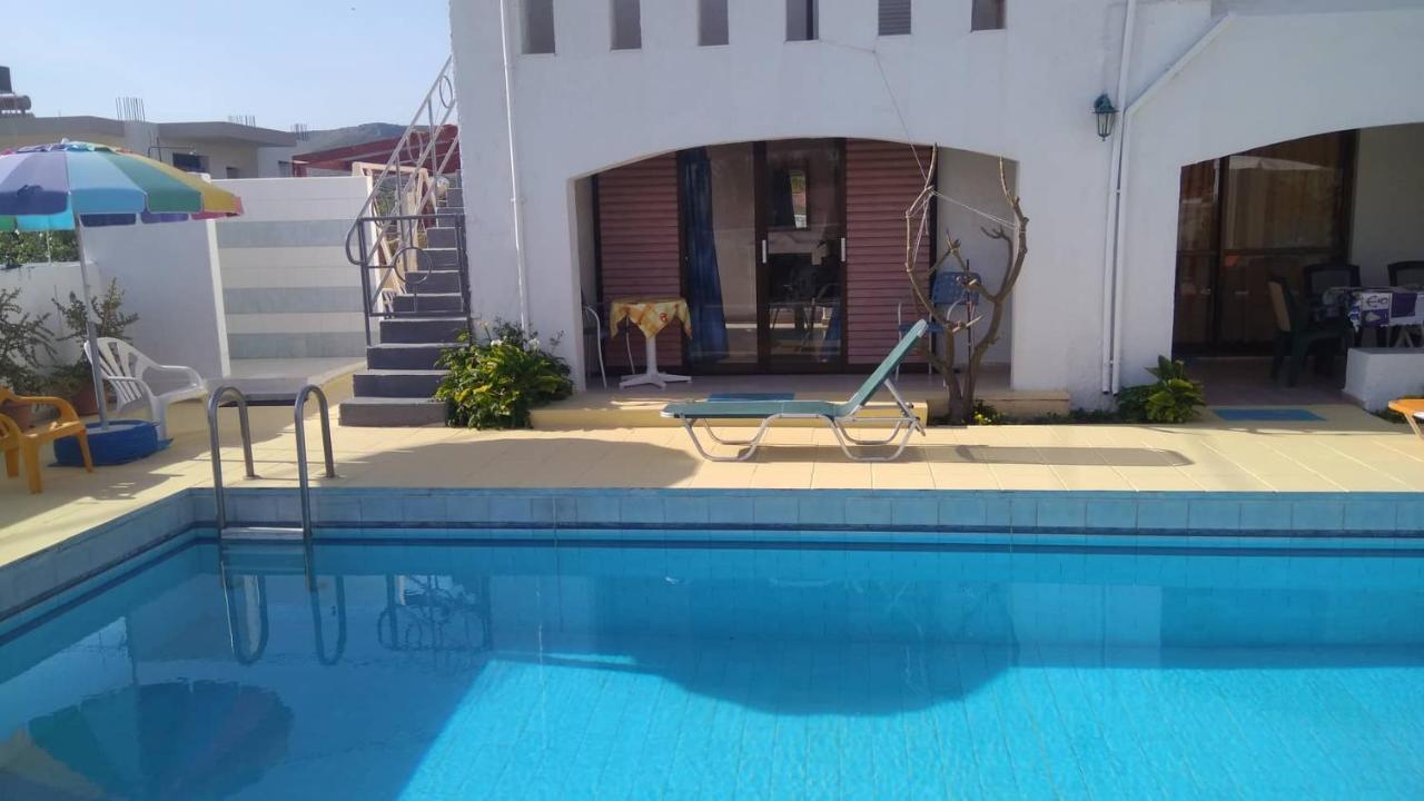 Villas Irene 5 Family Apartments Kokkini Hani Екстер'єр фото